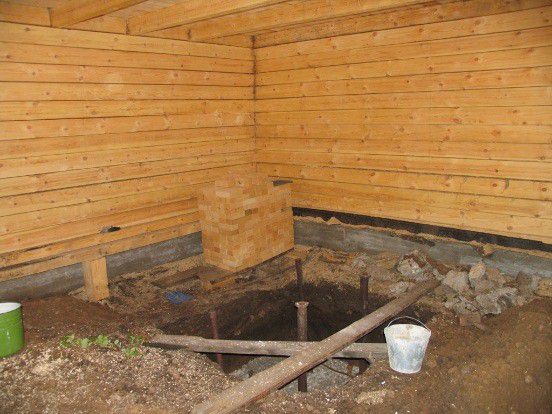 Яма под фундамент для печи