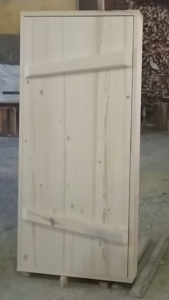 деревянная дверь для бани